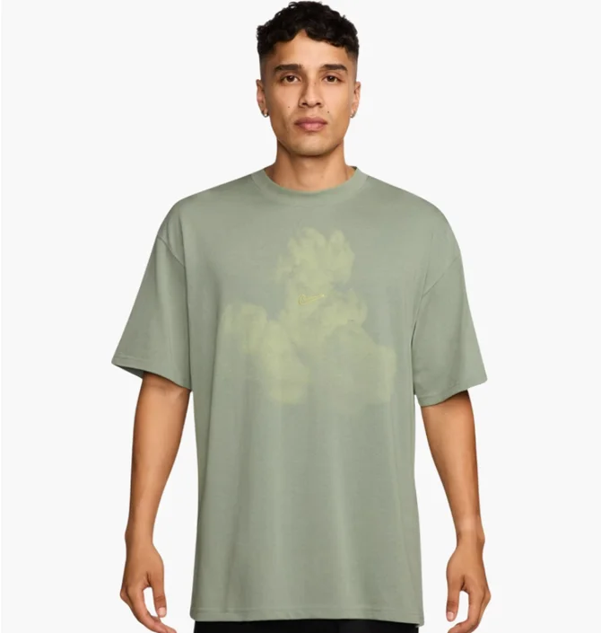Футболка мужская Nike Sportswear Green HJ0778-370