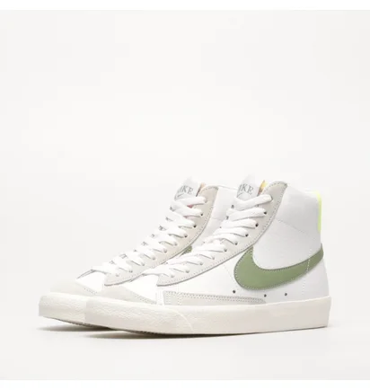 Кросівки жіночі Nike Blazer Mid 77 White FJ4740-100