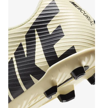 Бутси унісекс Nike Mercurial Vapor 15 Club Yellow DJ5963-700