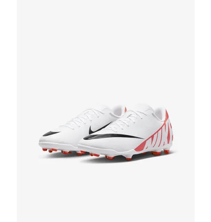 Бутсы детские Nike Jr Vapor 15 Club Fg/Mg White DJ5958-600