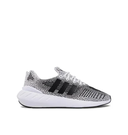 Кроссовки мужские Adidas Swift Run 22 Grey GZ3507