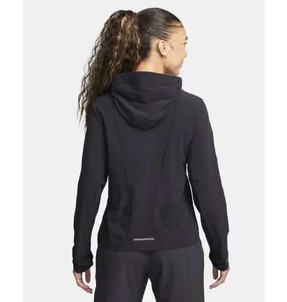 Вітровка жіноча Nike Swift Uv Black FB7480-010