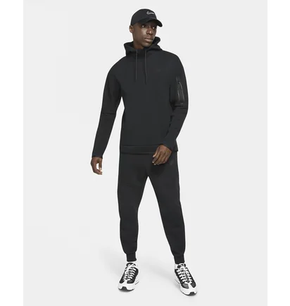 Худи мужское Nike Sportswear Tech Fleece Black DD5174-010
