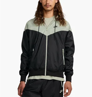 Олимпийка мужская Nike Casaco M Wvn Lnd Wr Hd Jkt Black/Green DA0001-018
