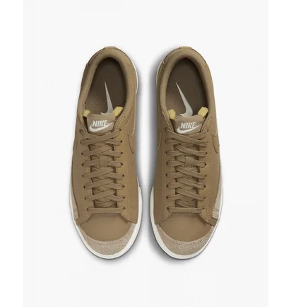 Кросівки жіночі Nike Blazer Low Platform Casual Shoes Brown Dj0292-200