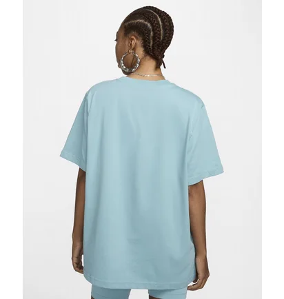 Футболка жіноча Nike T-Shirt Sportswear Essential Light Blue FD4149-464