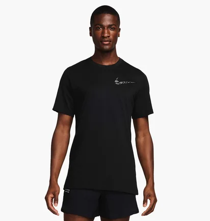 Футболка чоловіча Nike Dri-Fit Tee Run Division Fa24 Black FZ8056-010