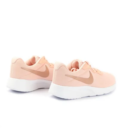 Кроссовки женские Nike Wmns Tanjun Peach 812655-611