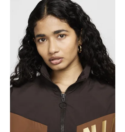 Куртка женская Nike Sportswear Brown HF5956-220