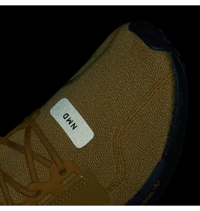 Кроссовки мужские Adidas Nmd_R1 V2 Shoes Orange Hq2150
