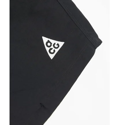 Шорты женские Nike Acg Shorts Black DV9535-010