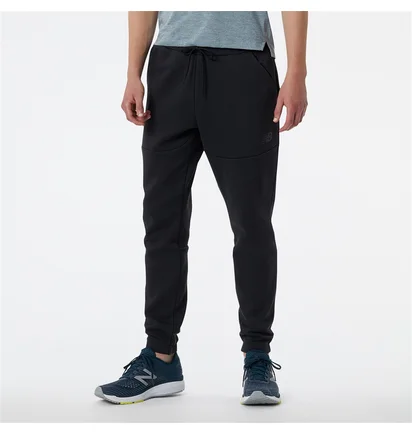 Штаны мужские New Balance R.W.Tech Fleece Pant Black Mp21143Bk