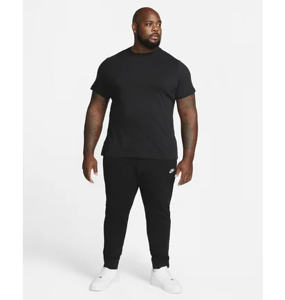 Футболка мужская Nike Sportswear MenS T-Shirt Black CZ6366-010