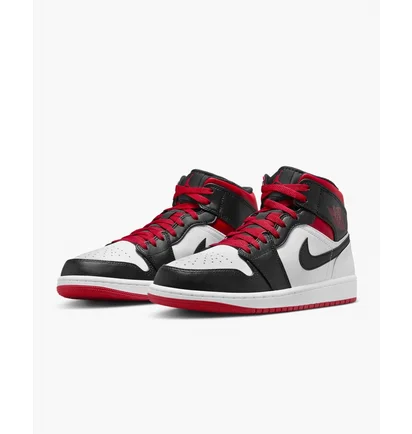 Кросівки чоловічі Air Jordan Air 1 Mid Shoes Black/White DQ8426-106
