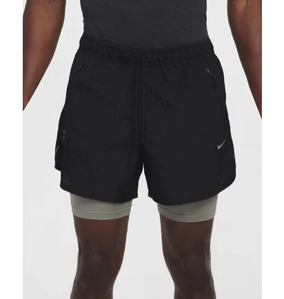 Шорты мужские Nike Stride Running Division 5 Dri-Fit Water-Repellent 2-In-1 Running Shorts Black FZ1135-010