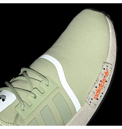 Кроссовки мужские Adidas Nmd_R1 Shoes Green GX9536