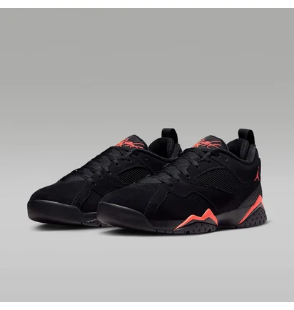 Кросівки чоловічі Air Jordan Mvp 92 Black HQ3950-003