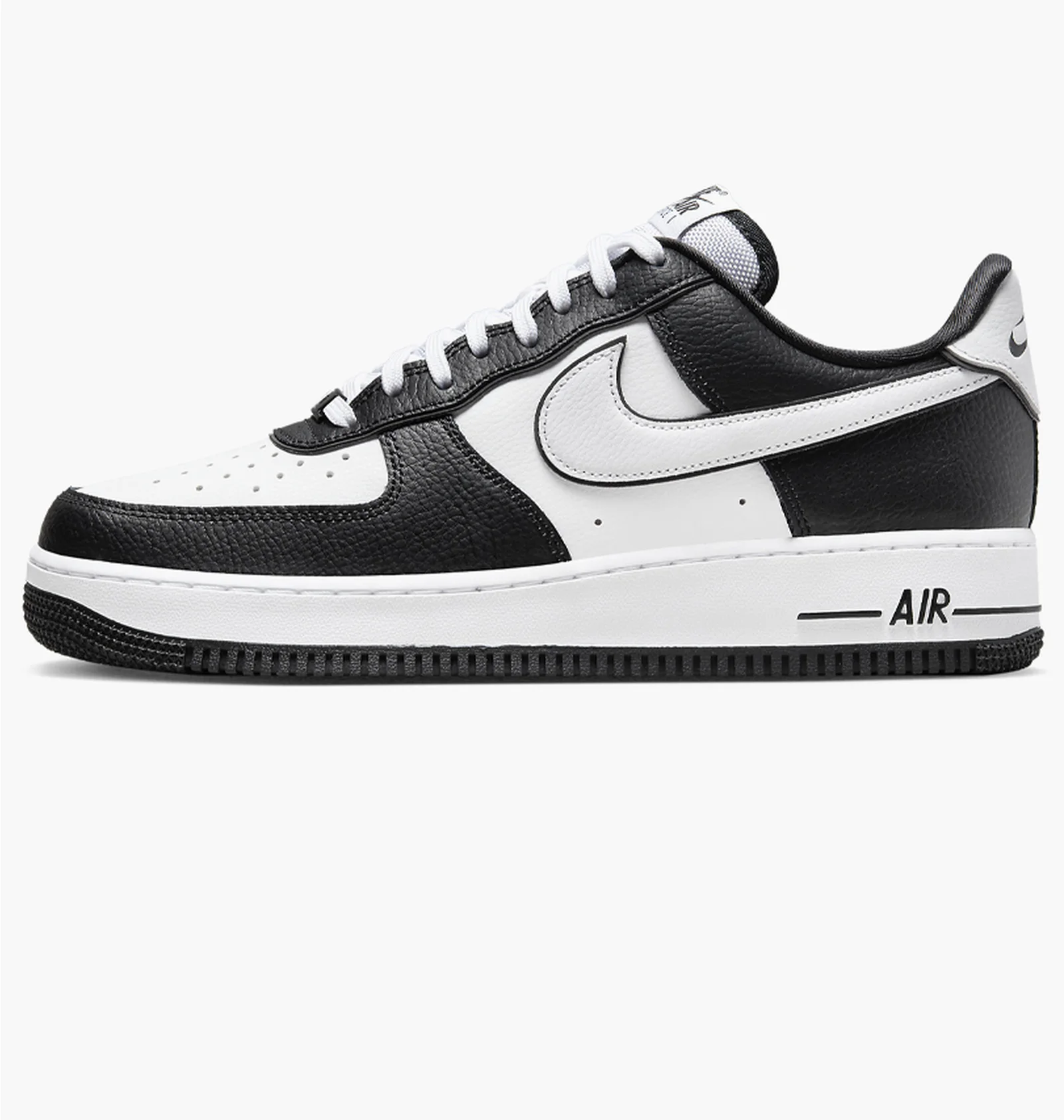 ᐉ Кросівки дитячі Nike Air Force 1 Lv8 2 Black/White DV1621-001