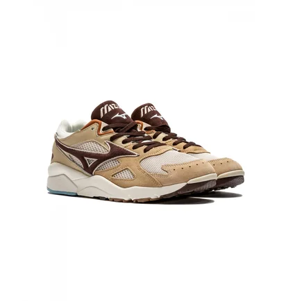Кроссовки унисекс Mizuno Sky Medal S Beige D1GA213200