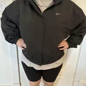 Куртка жіноча Nike Swift Sf Jkt Black FB7492-010