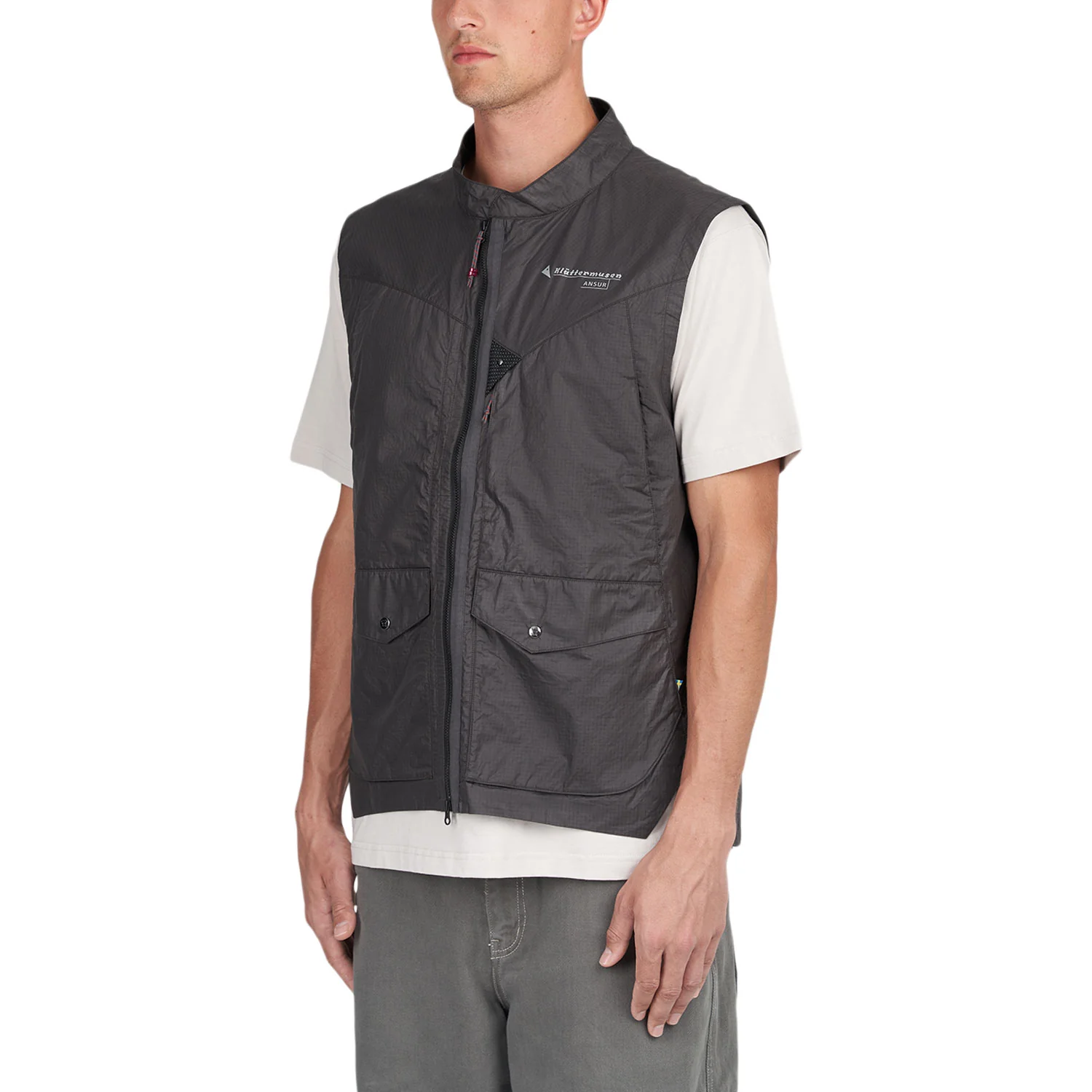 Жилетка мужская Klättermusen Ansur Wind Black 10637M01-968