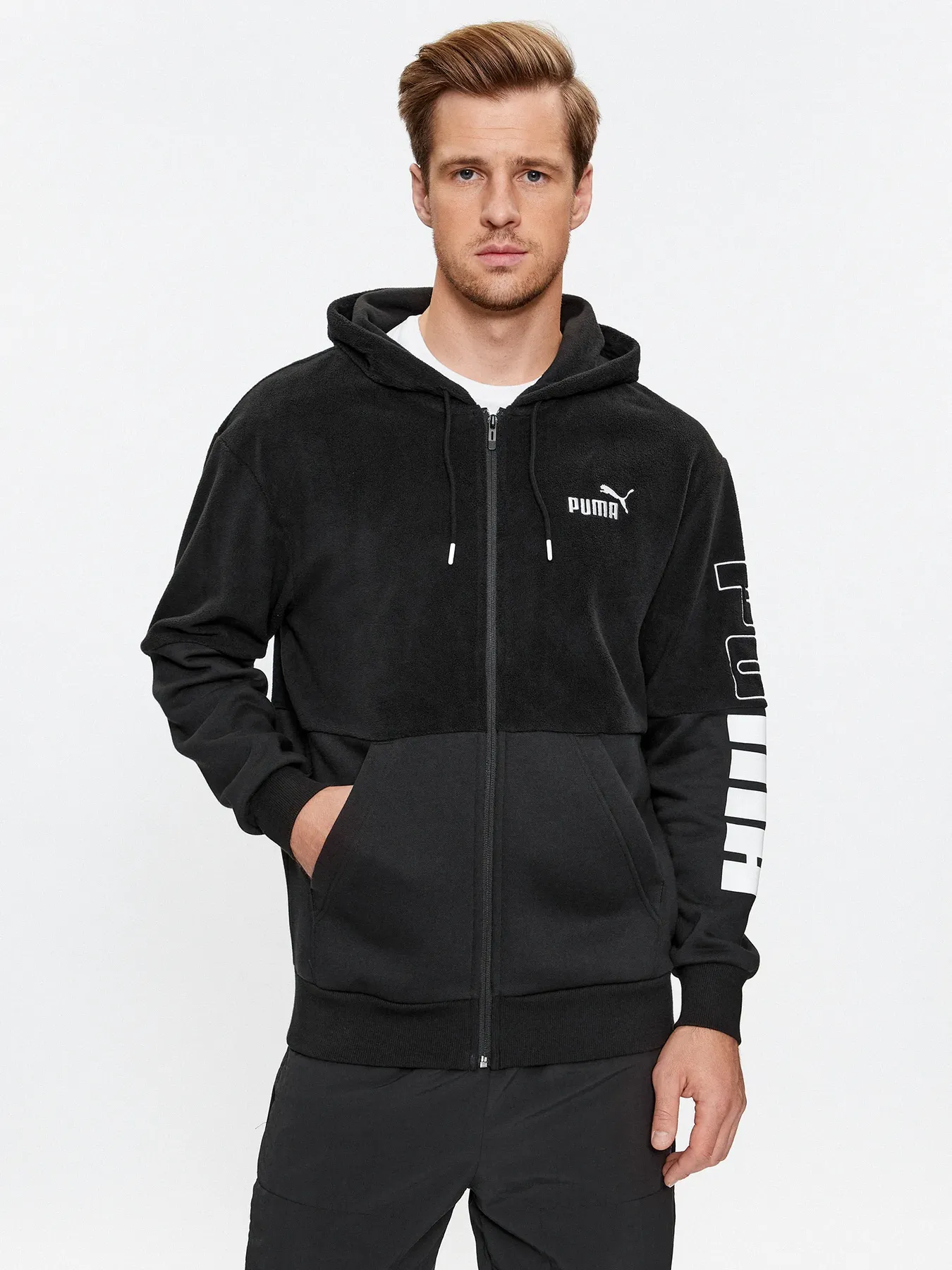 Толстовка чоловіча Puma Power Ess+ Full-Zip Hoodie Black 675914-01