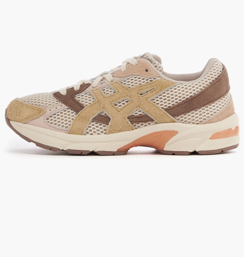 Кроссовки Asics женские весенне-осенний купить по доступной цене